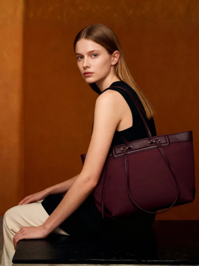 CLASSIC HAZEL MAROON TOTE BAG