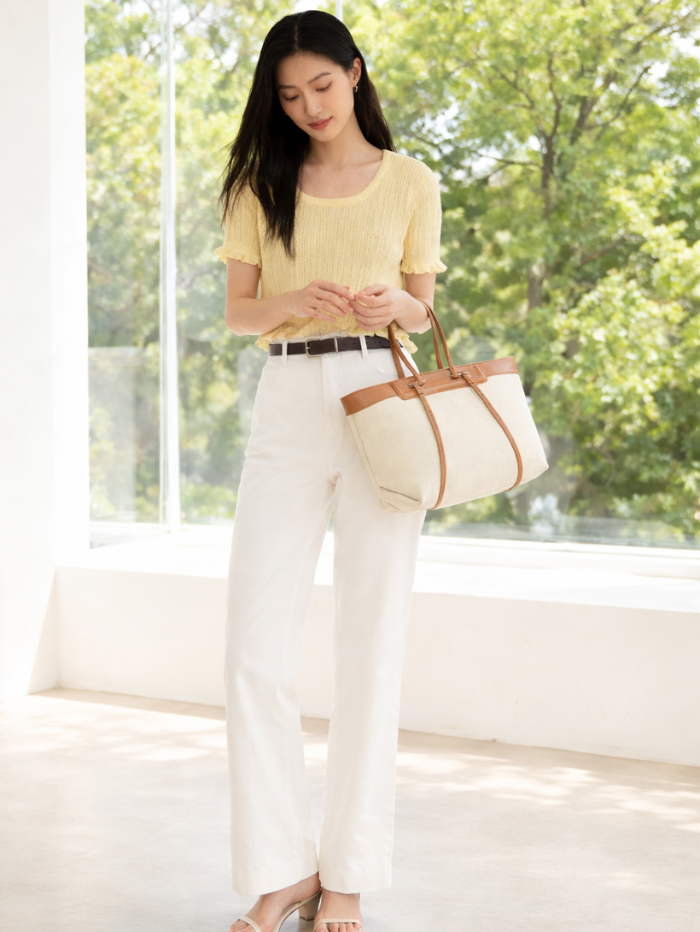 CLASSIC HAZEL OFF WHITE TOTE BAG